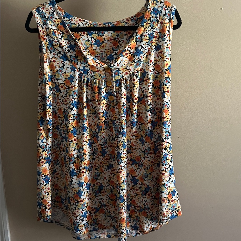 Floral Sleeveless Women's Top